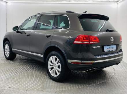 Volkswagen - Touareg