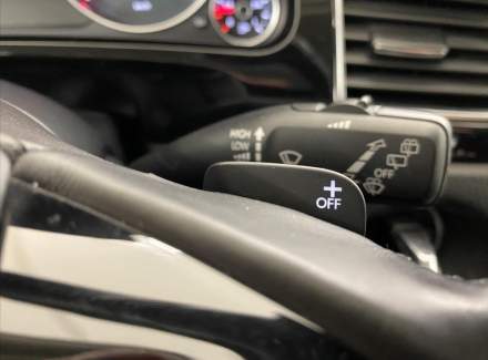 Volkswagen - Touareg