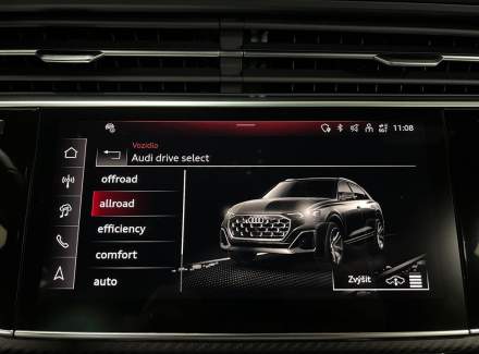 Audi - Q8