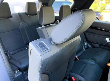 Land Rover - Discovery