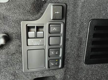 Land Rover - Discovery