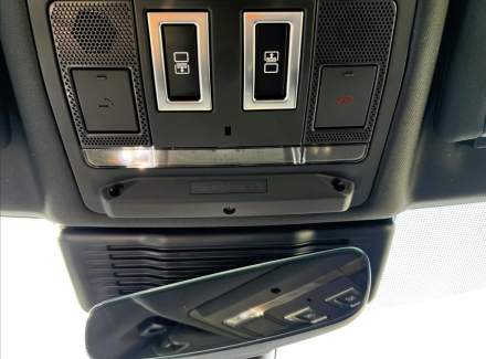 Land Rover - Discovery