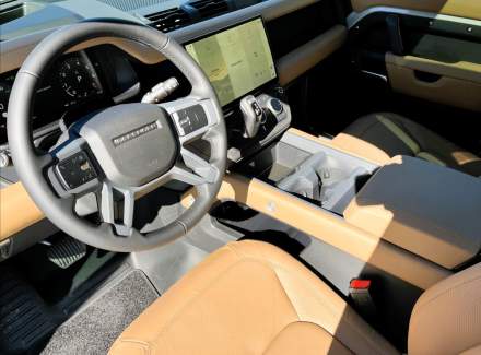 Land Rover - Defender