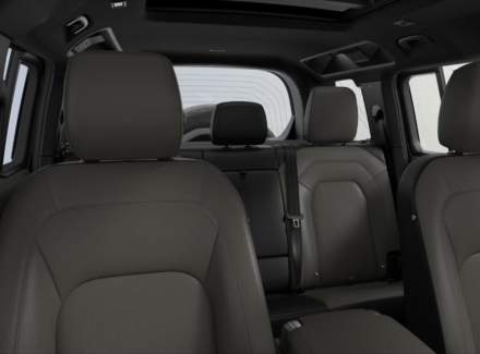 Land Rover - Defender