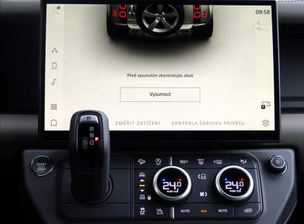 Land Rover - Defender