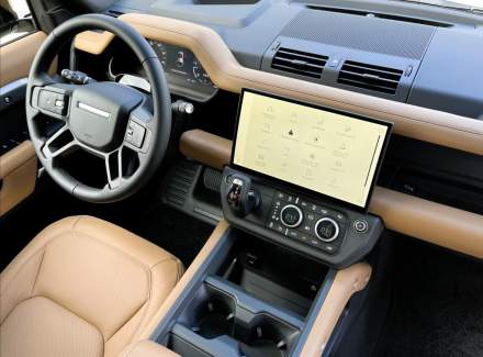 Land Rover - Defender