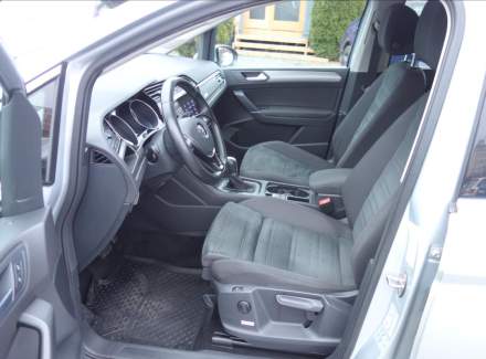 Volkswagen - Touran