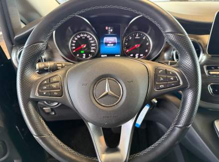 Mercedes-Benz - V-class