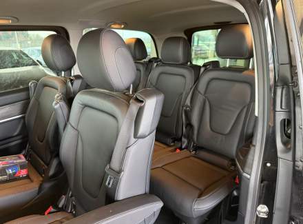 Mercedes-Benz - V-class