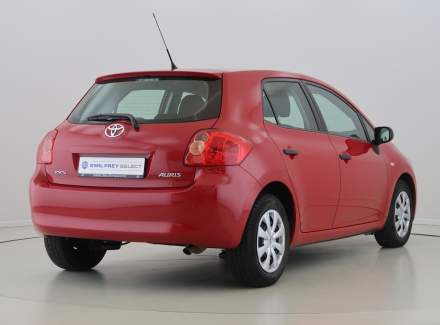 Toyota - Auris