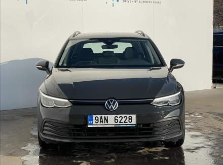 Volkswagen - Golf