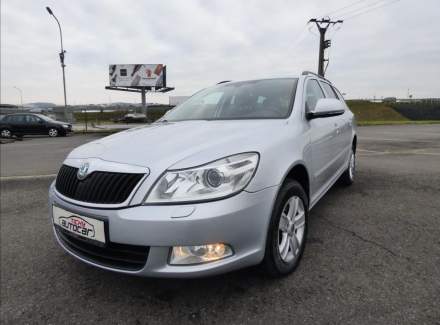 Škoda - Octavia