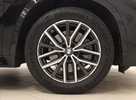 BMW - X1