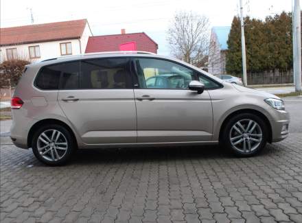 Volkswagen - Touran