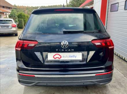 Volkswagen - Tiguan