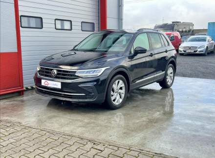 Volkswagen - Tiguan