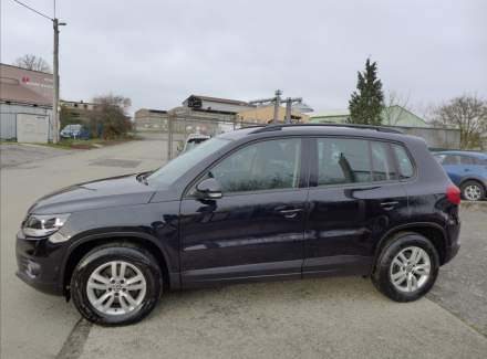 Volkswagen - Tiguan
