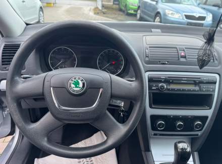 Škoda - Octavia