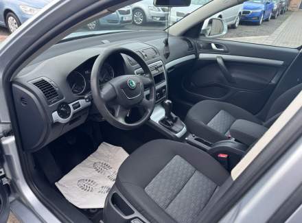 Škoda - Octavia