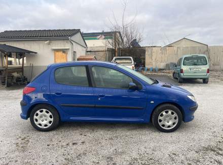 Peugeot - 206