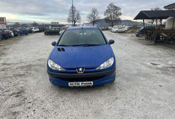 Peugeot - 206