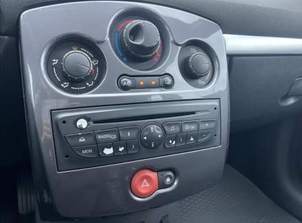 Renault - Clio