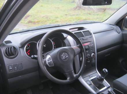 Suzuki - Grand Vitara