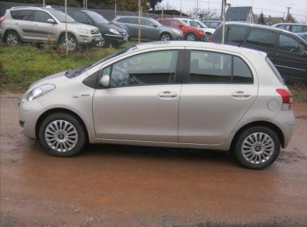 Toyota - Yaris