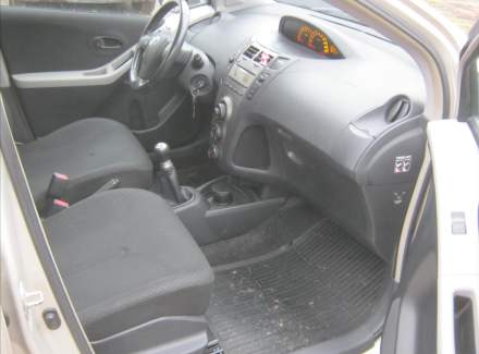 Toyota - Yaris