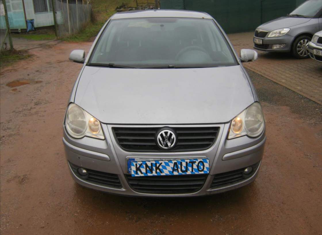 Volkswagen - Polo