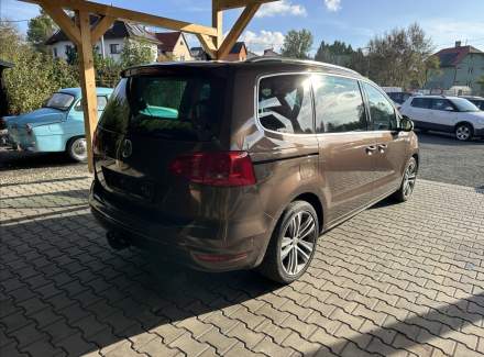 Volkswagen - Sharan