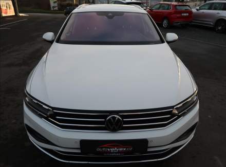 Volkswagen - Passat