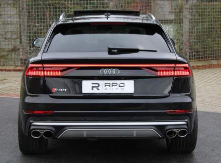 Audi - SQ8