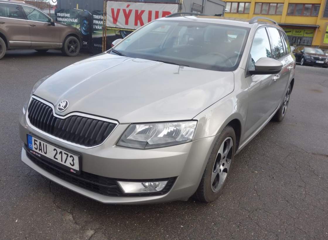 Škoda - Octavia