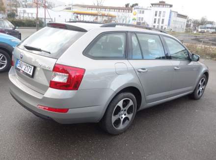 Škoda - Octavia