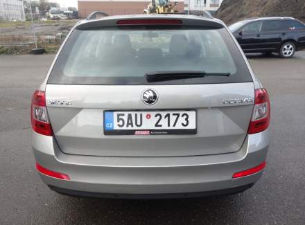 Škoda - Octavia