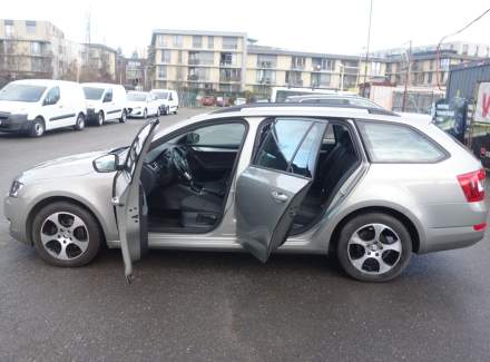 Škoda - Octavia