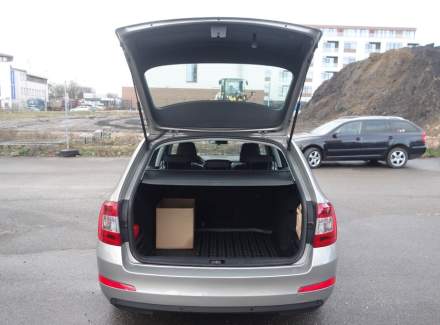 Škoda - Octavia