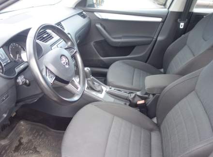 Škoda - Octavia