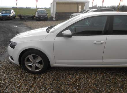 Škoda - Octavia