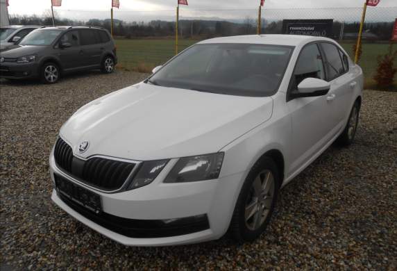 Škoda - Octavia