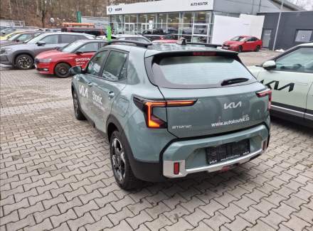Kia - Avella