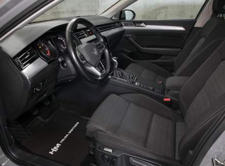 Volkswagen - Passat