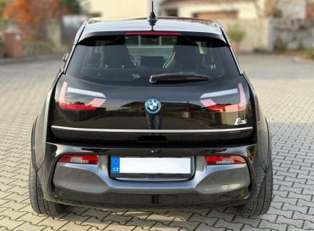 BMW - i3
