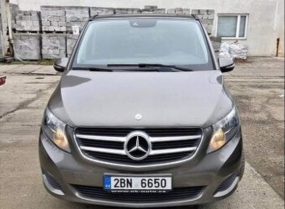 Mercedes-Benz - V-class