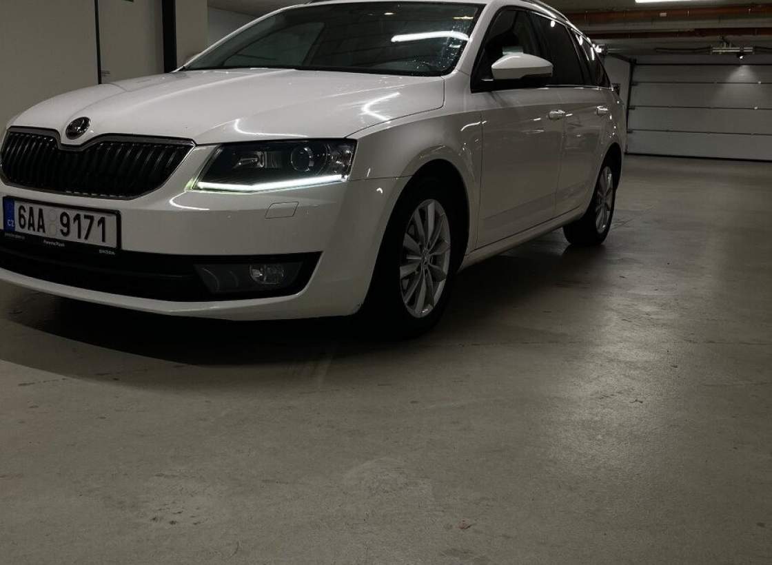 Škoda - Octavia