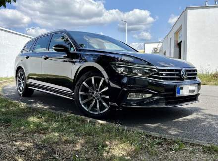 Volkswagen - Passat