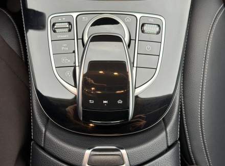 Mercedes-Benz - E-class