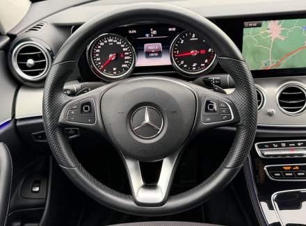 Mercedes-Benz - E-class