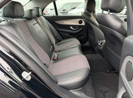 Mercedes-Benz - E-class